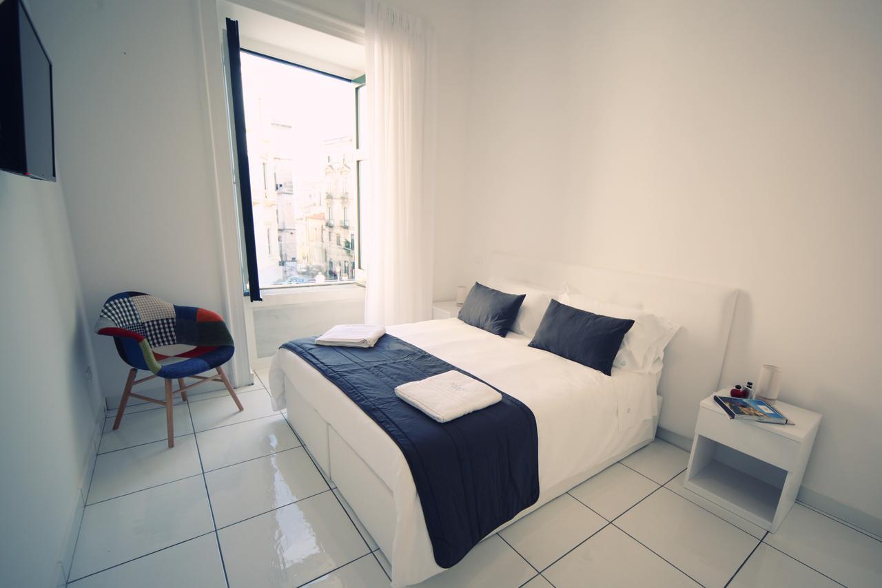 Le Mulieres Apartment Salerno Bagian luar foto