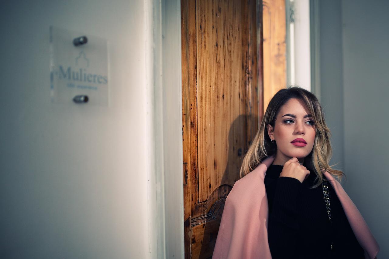 Le Mulieres Apartment Salerno Bagian luar foto