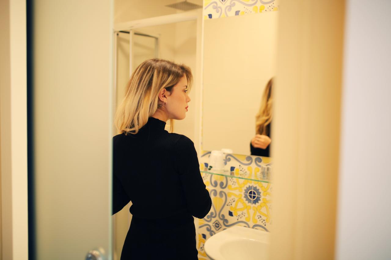 Le Mulieres Apartment Salerno Bagian luar foto