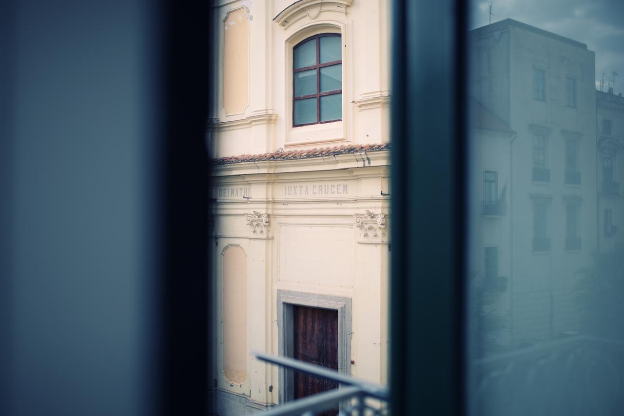 Le Mulieres Apartment Salerno Bagian luar foto