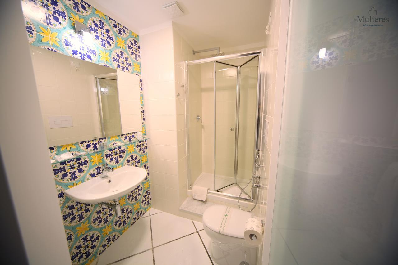 Le Mulieres Apartment Salerno Bagian luar foto
